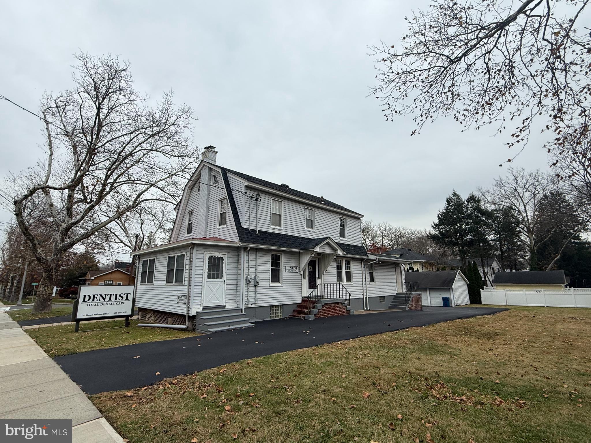 2288 BRUNSWICK AVENUE