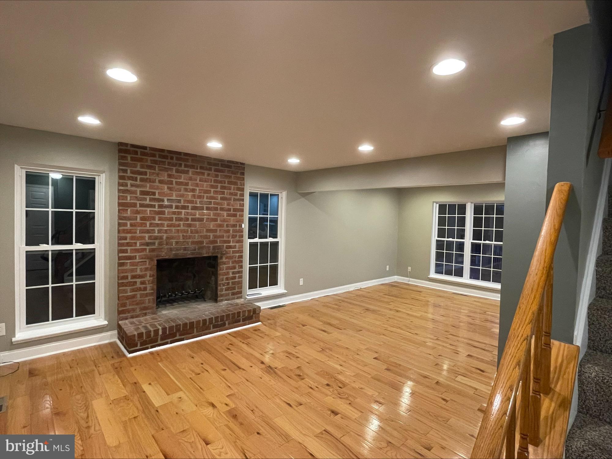 OWINGS MILLS - Residential