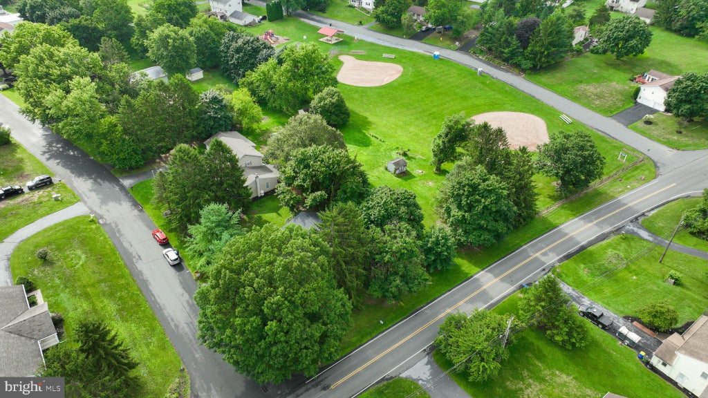 Photo of 1 Ardmore Drive, HUMMELSTOWN, PA 17036 (MLS # PADA2062708)