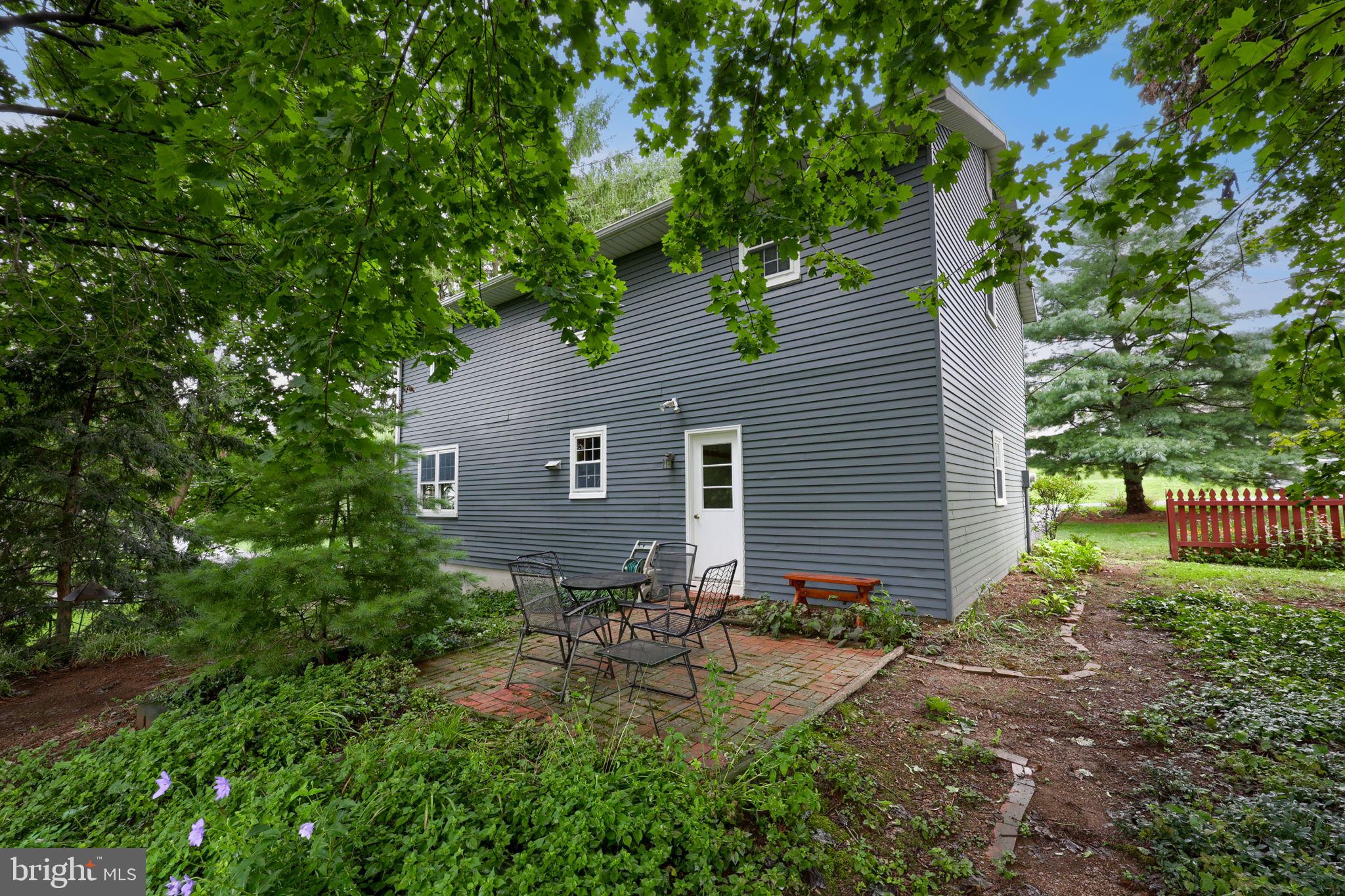1 ARDMORE DRIVE