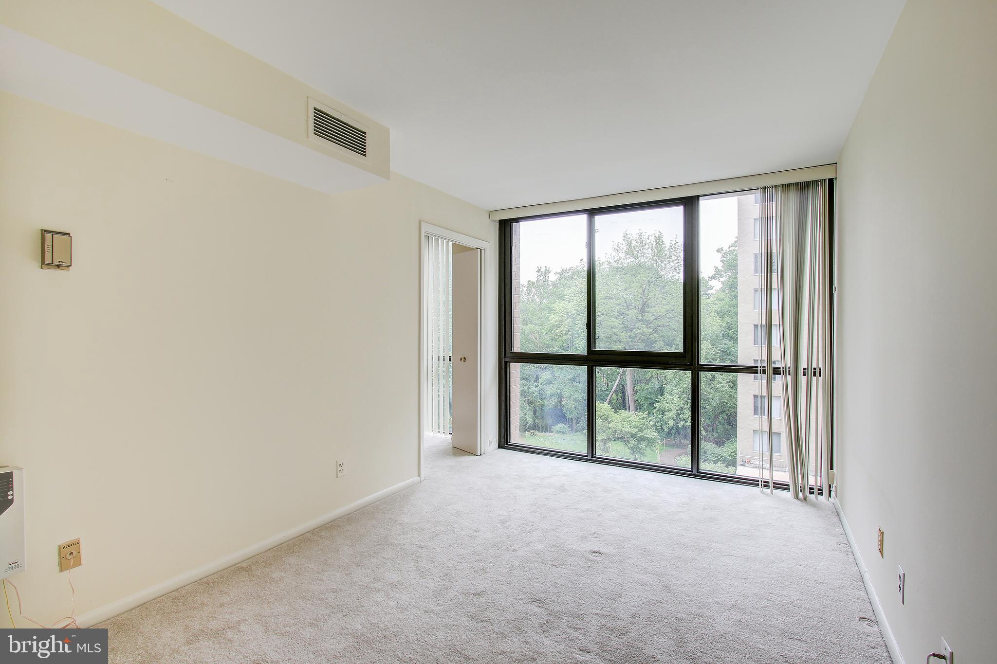 FRIENDSHIP HEIGHTS - Residential Lease