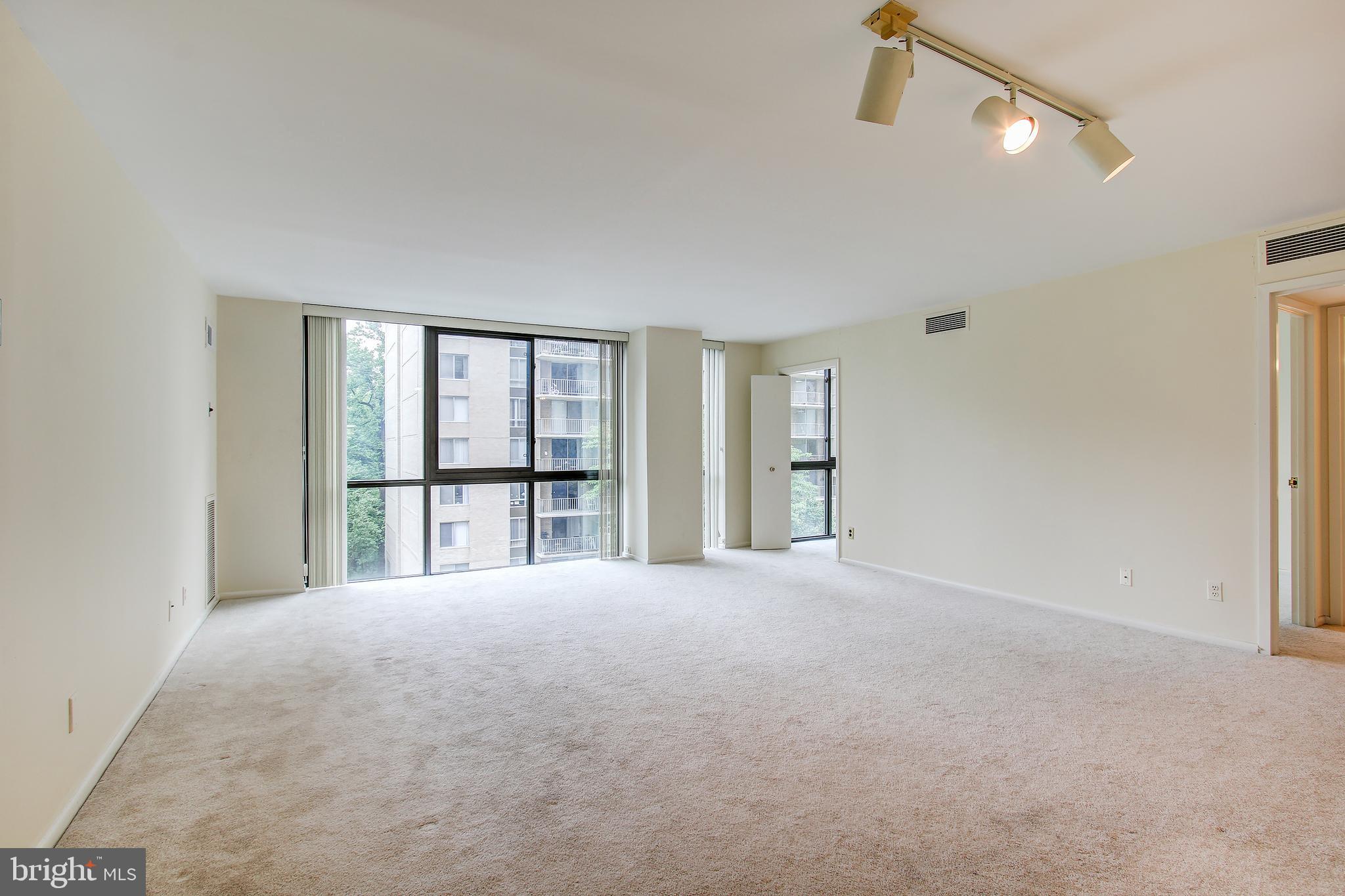 FRIENDSHIP HEIGHTS - Residential Lease