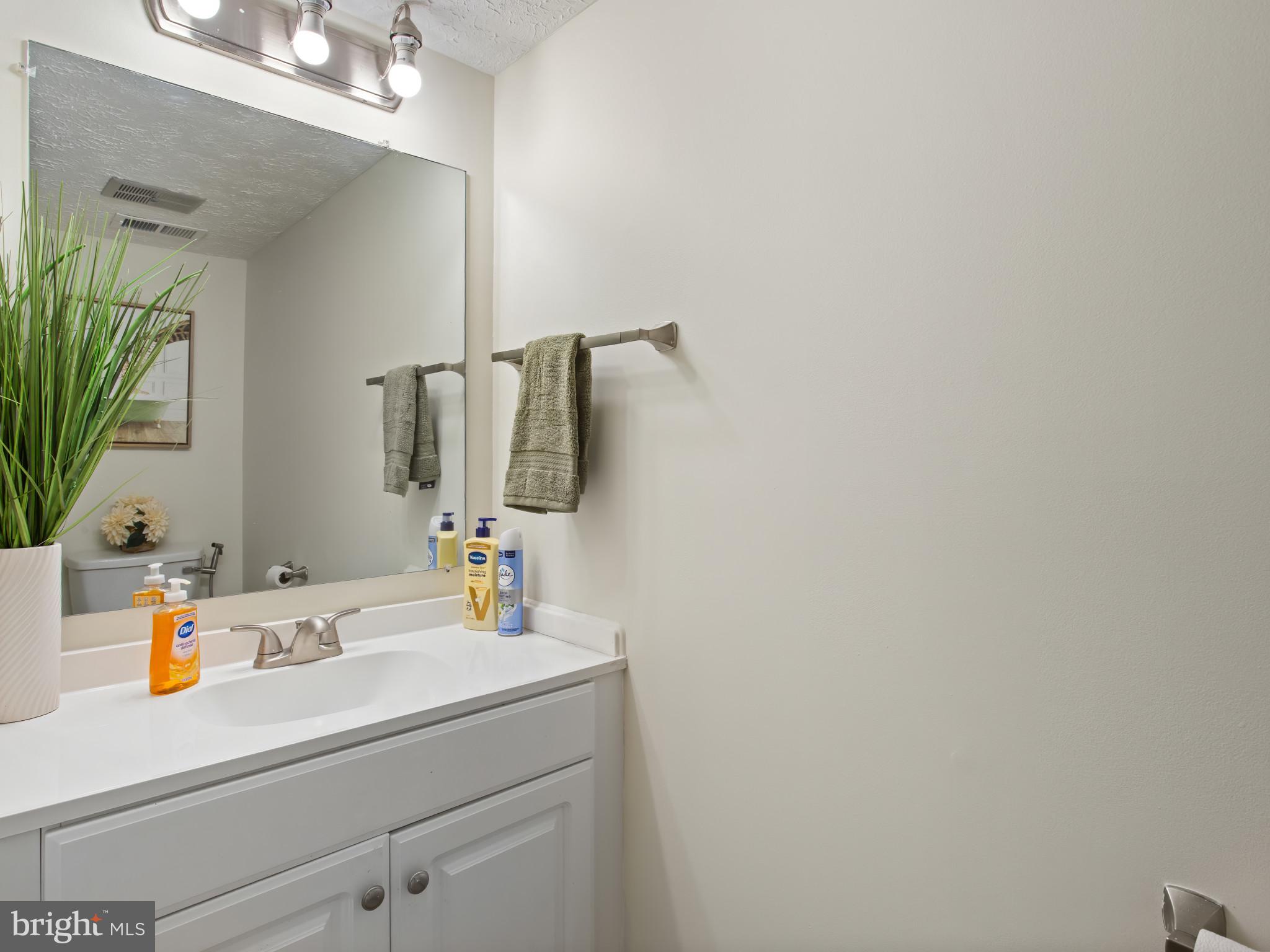 PARK SQUARE - IND HEAD - Residential