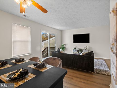 33 PARK SQUARE DRIVE INDIAN HEAD MD 20640