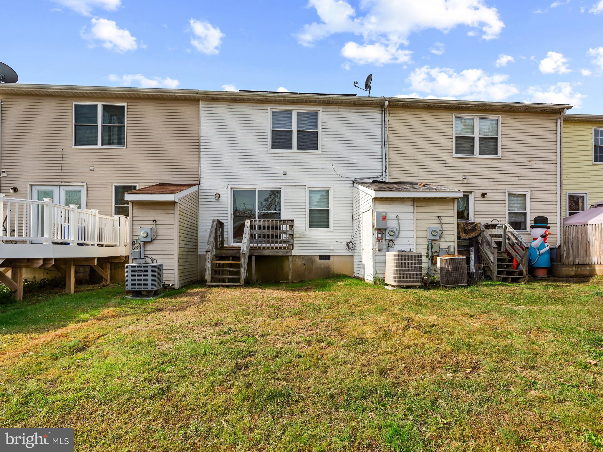 PARK SQUARE - IND HEAD - Residential