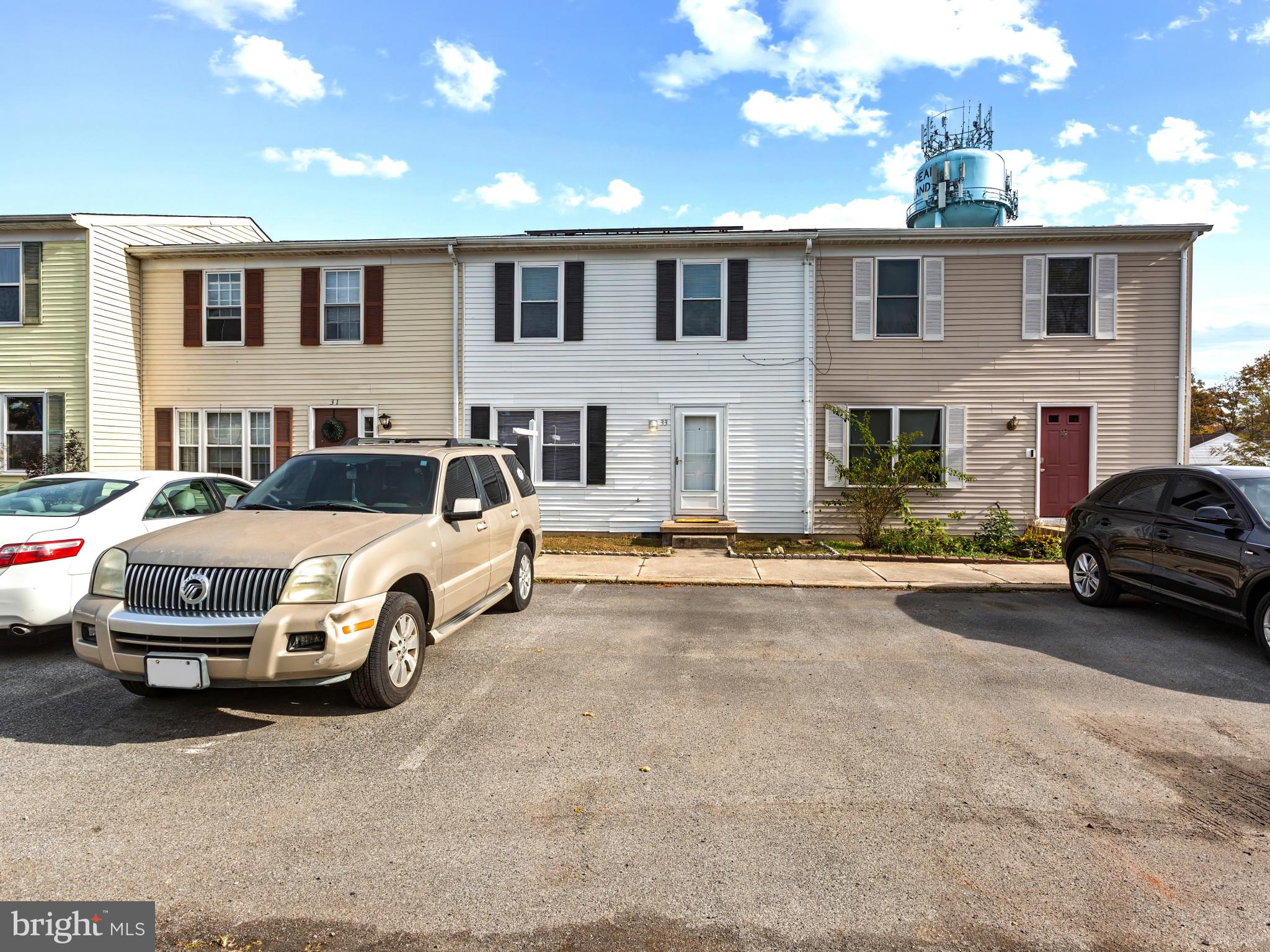 PARK SQUARE - IND HEAD - Residential