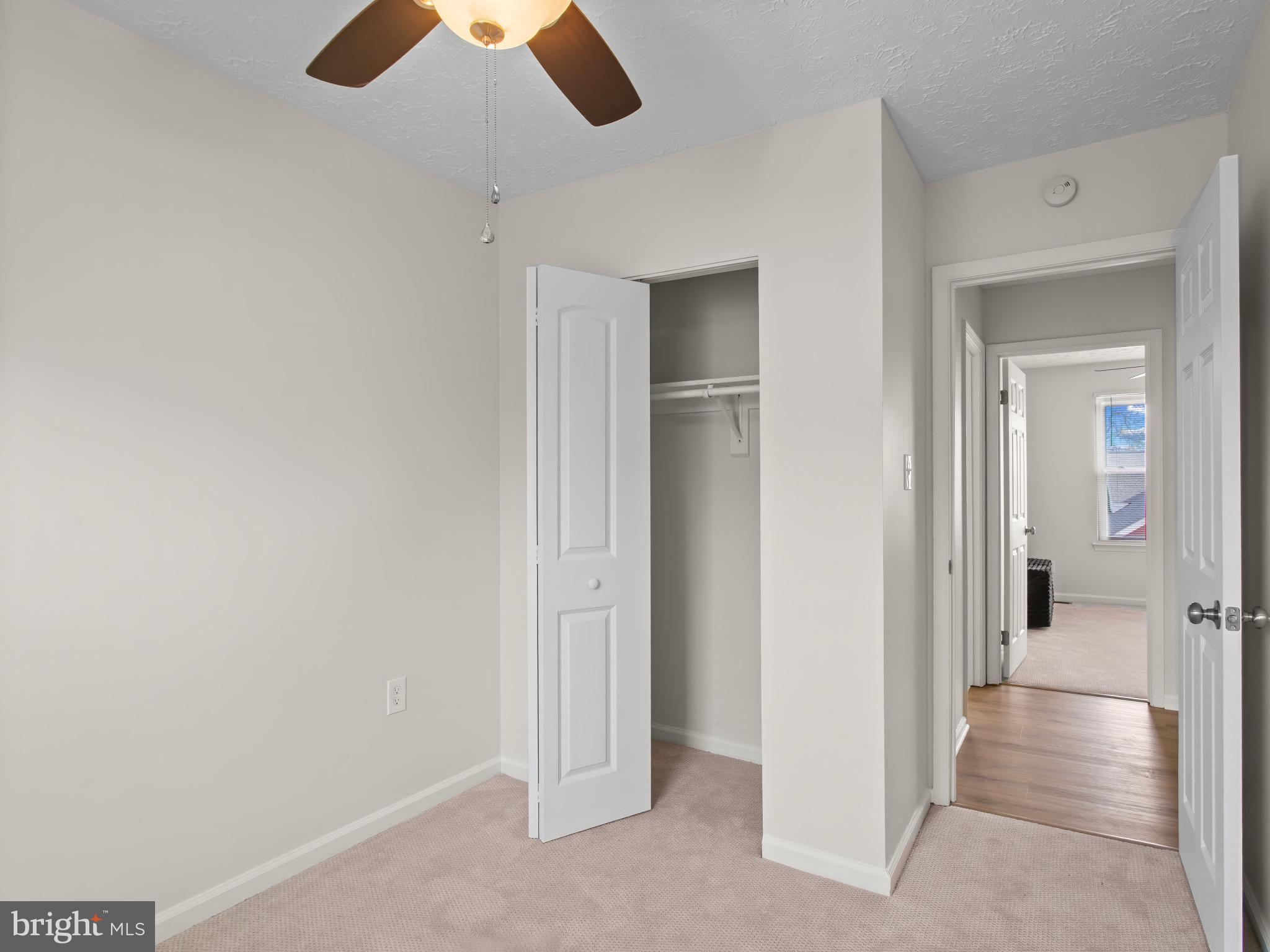 PARK SQUARE - IND HEAD - Residential