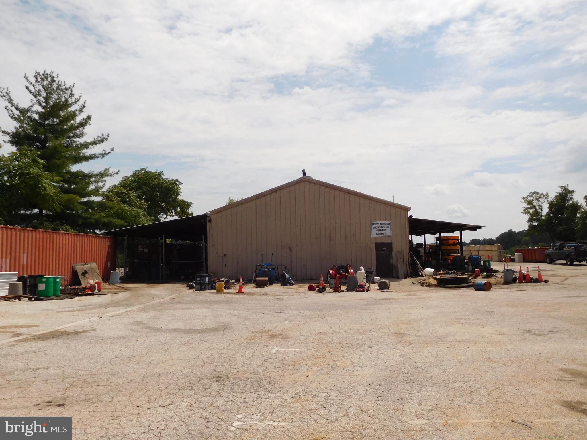 FULLERTON - Commercial Sale