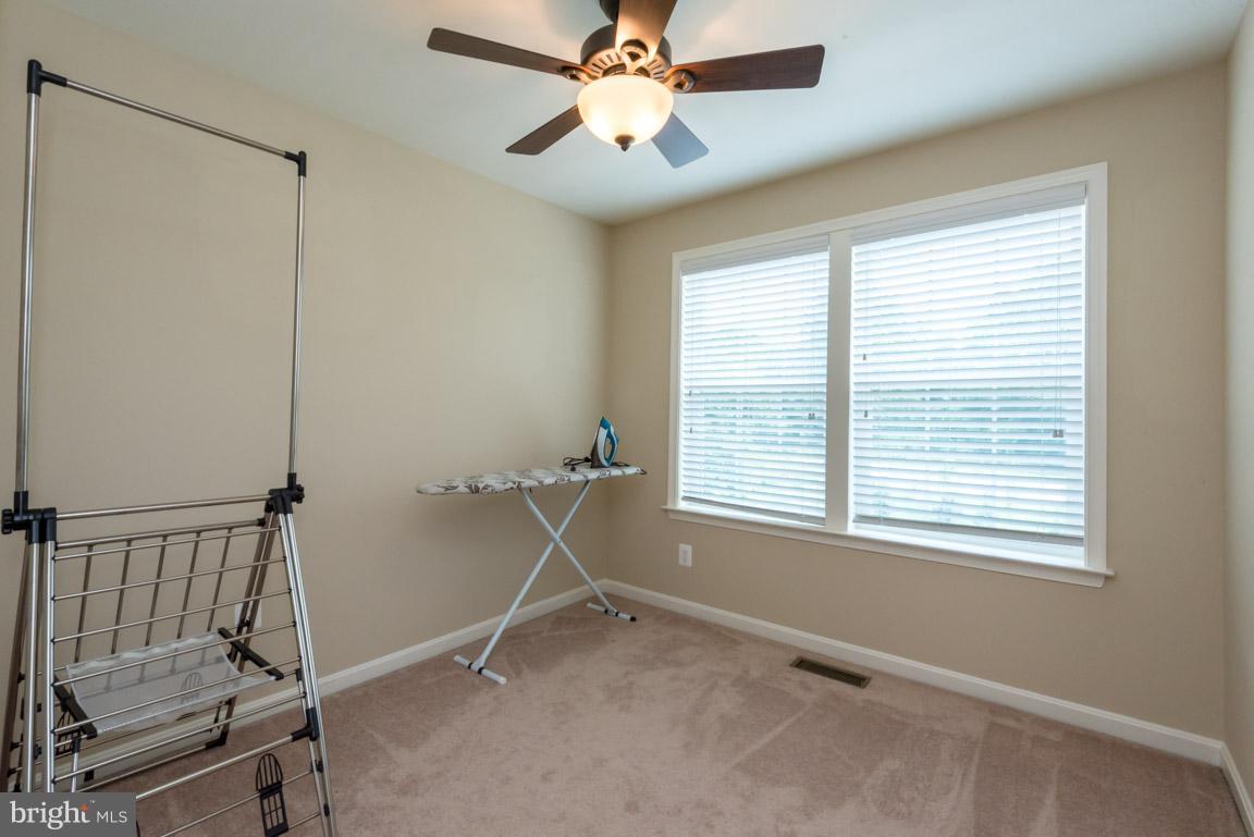 BUCKINGHAM - Residential Lease