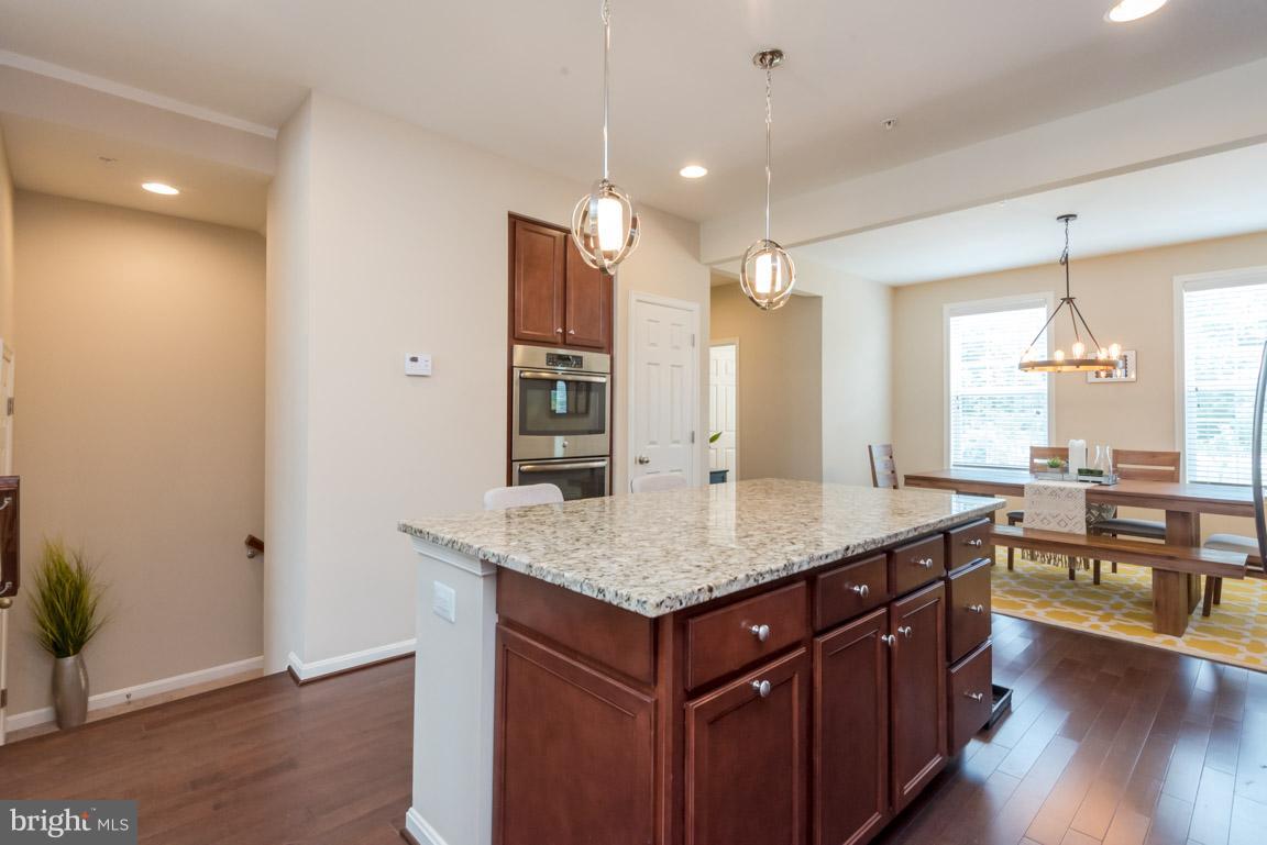 BUCKINGHAM - Residential Lease