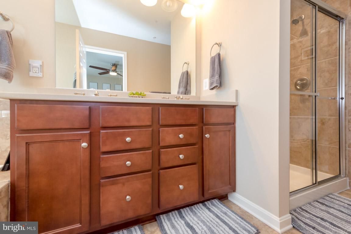 BUCKINGHAM - Residential Lease