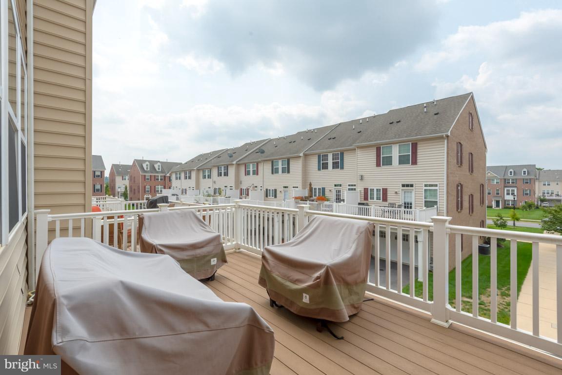 BUCKINGHAM - Residential Lease