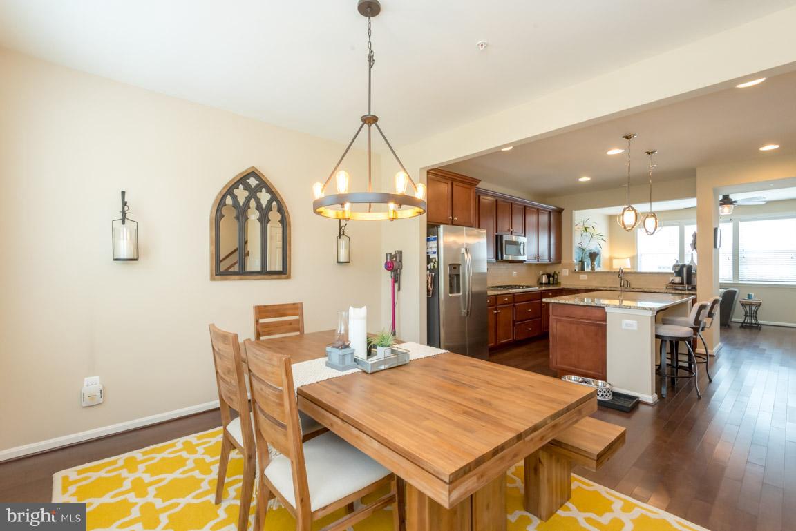 BUCKINGHAM - Residential Lease