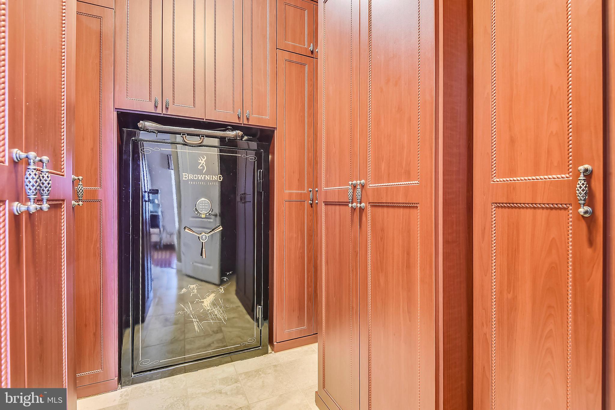 GRANDVIEW AT ANNAPOLIS TOWNE CENTRE - Residential