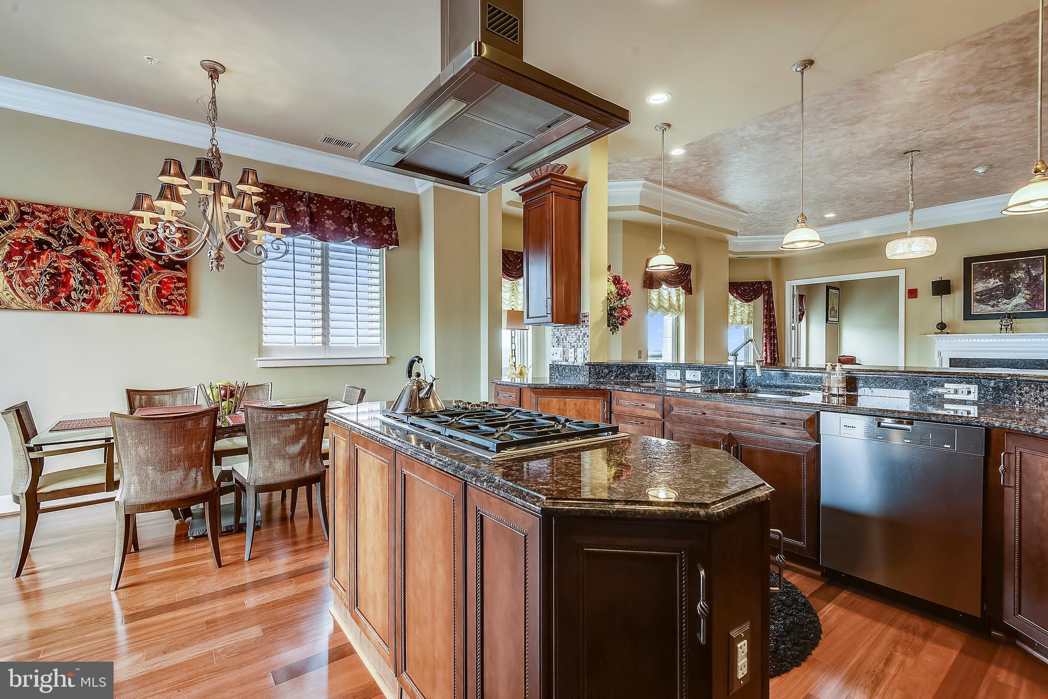 GRANDVIEW AT ANNAPOLIS TOWNE CENTRE - Residential