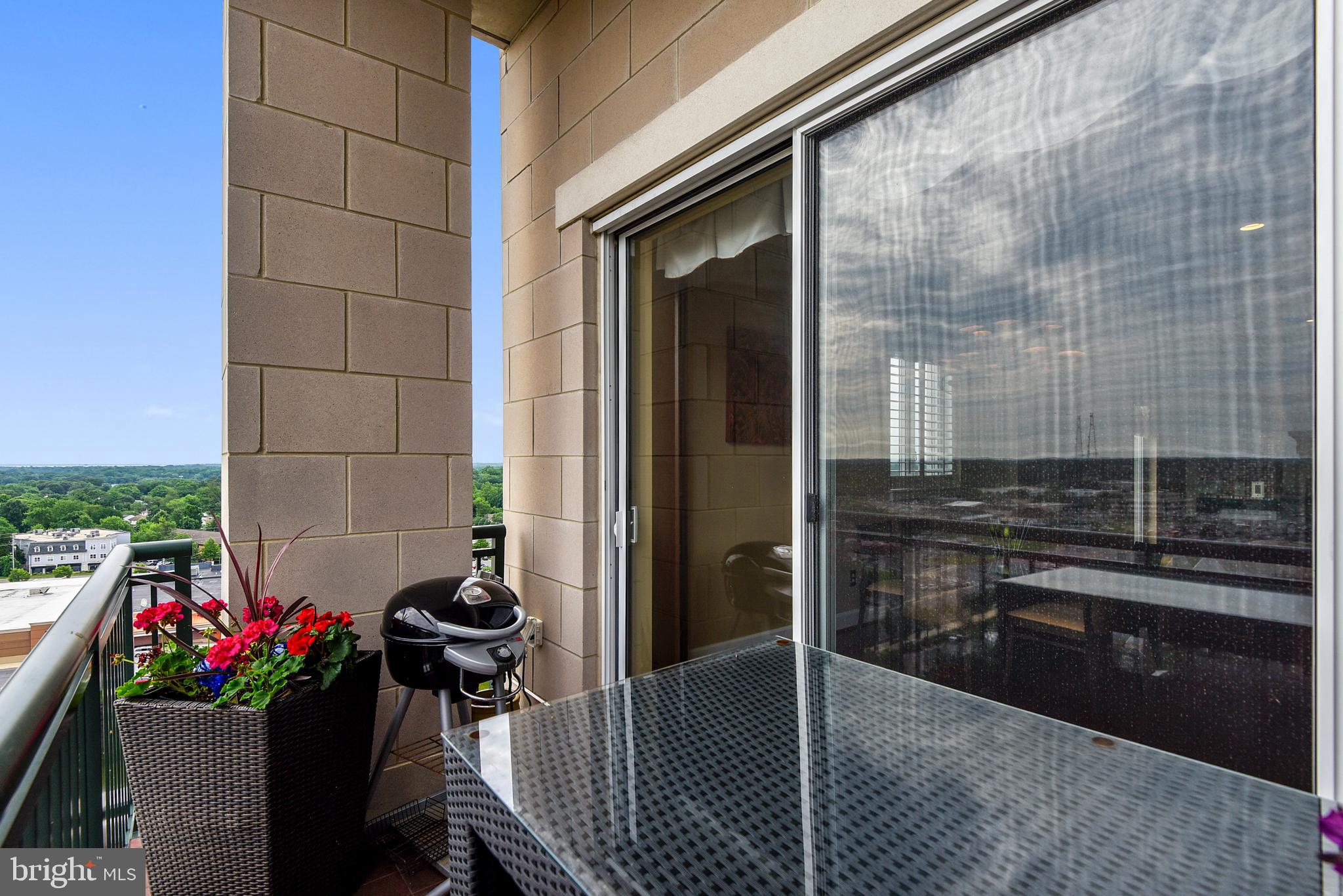 GRANDVIEW AT ANNAPOLIS TOWNE CENTRE - Residential