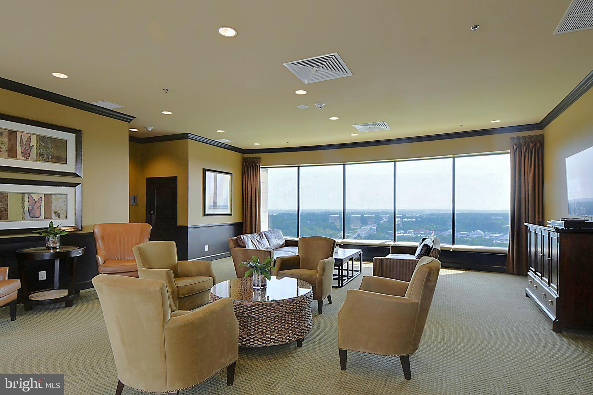 GRANDVIEW AT ANNAPOLIS TOWNE CENTRE - Residential