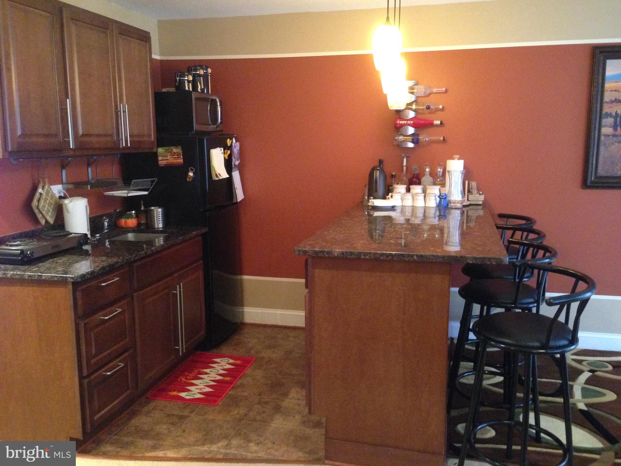 RIVER OAKS - Residential