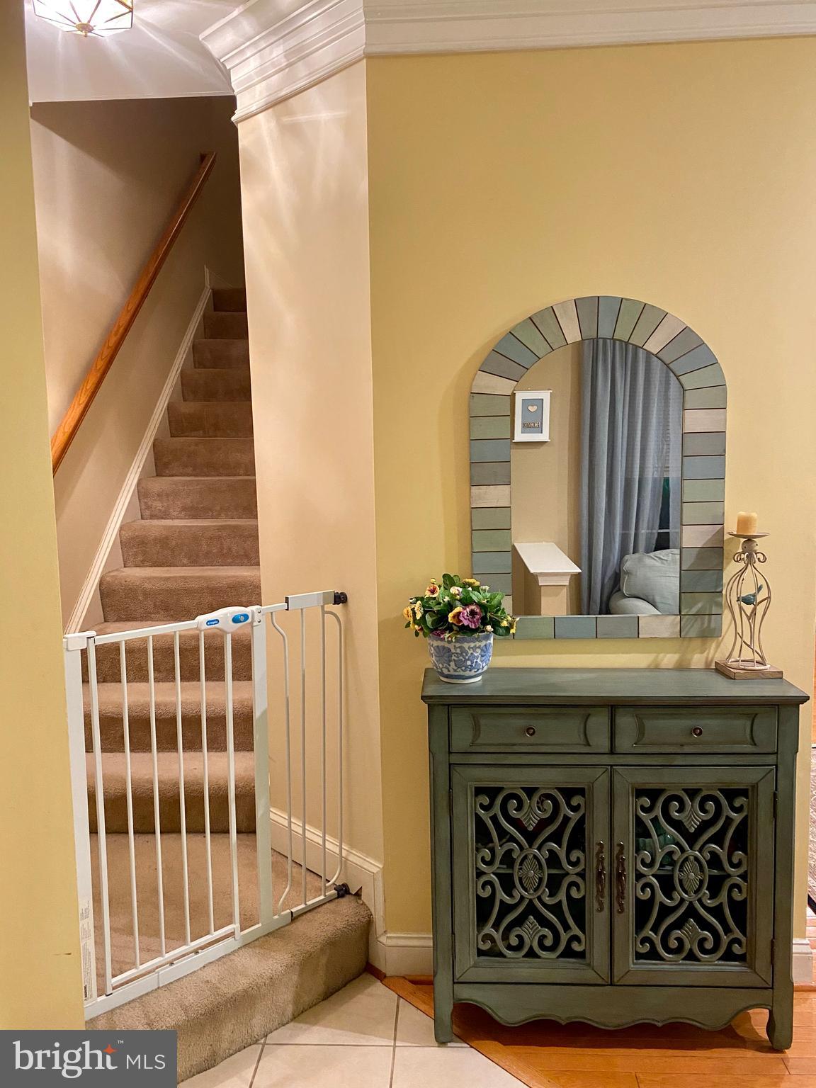 RIVER OAKS - Residential