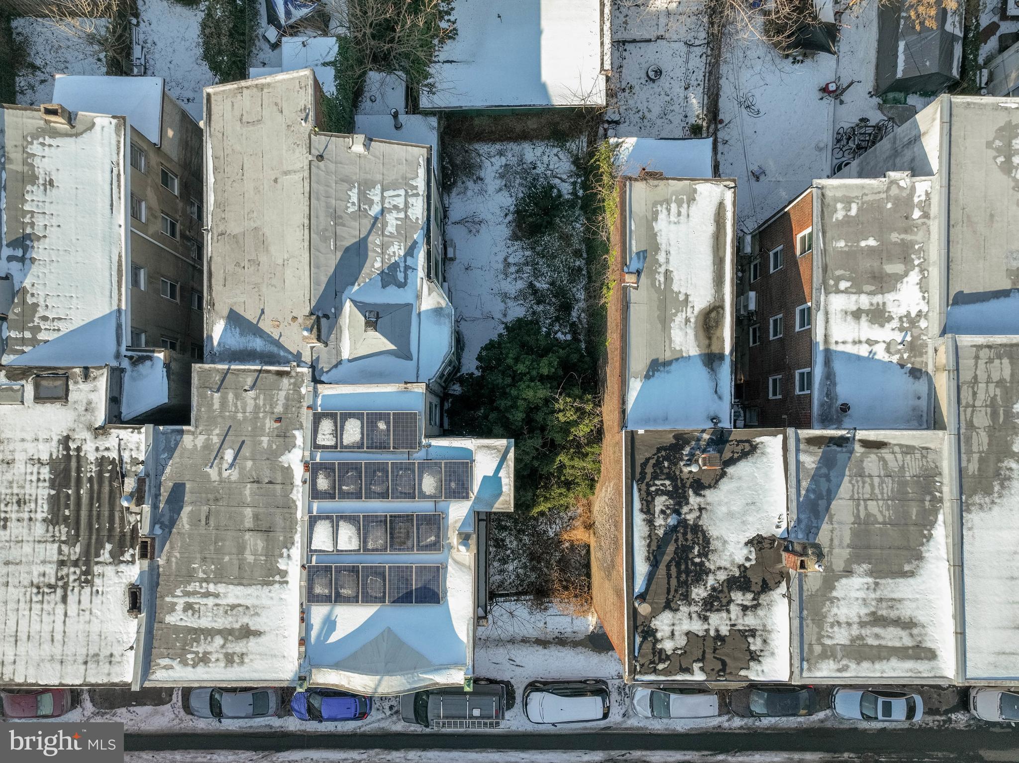 FAIRMOUNT - Commercial Sale