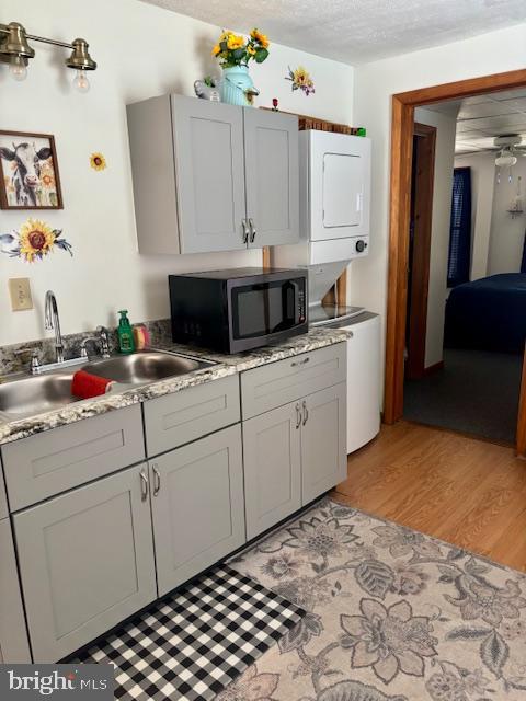 147 W MECHANIC STREET