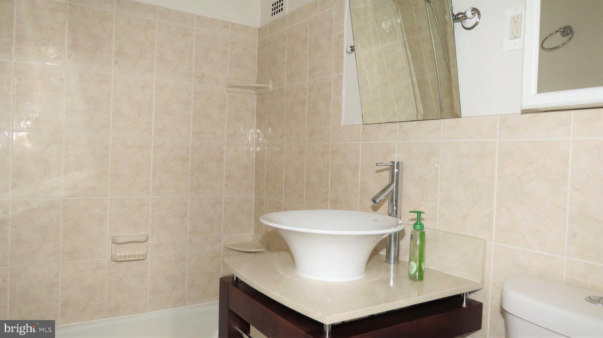 GROSVENOR PARK - Residential Lease