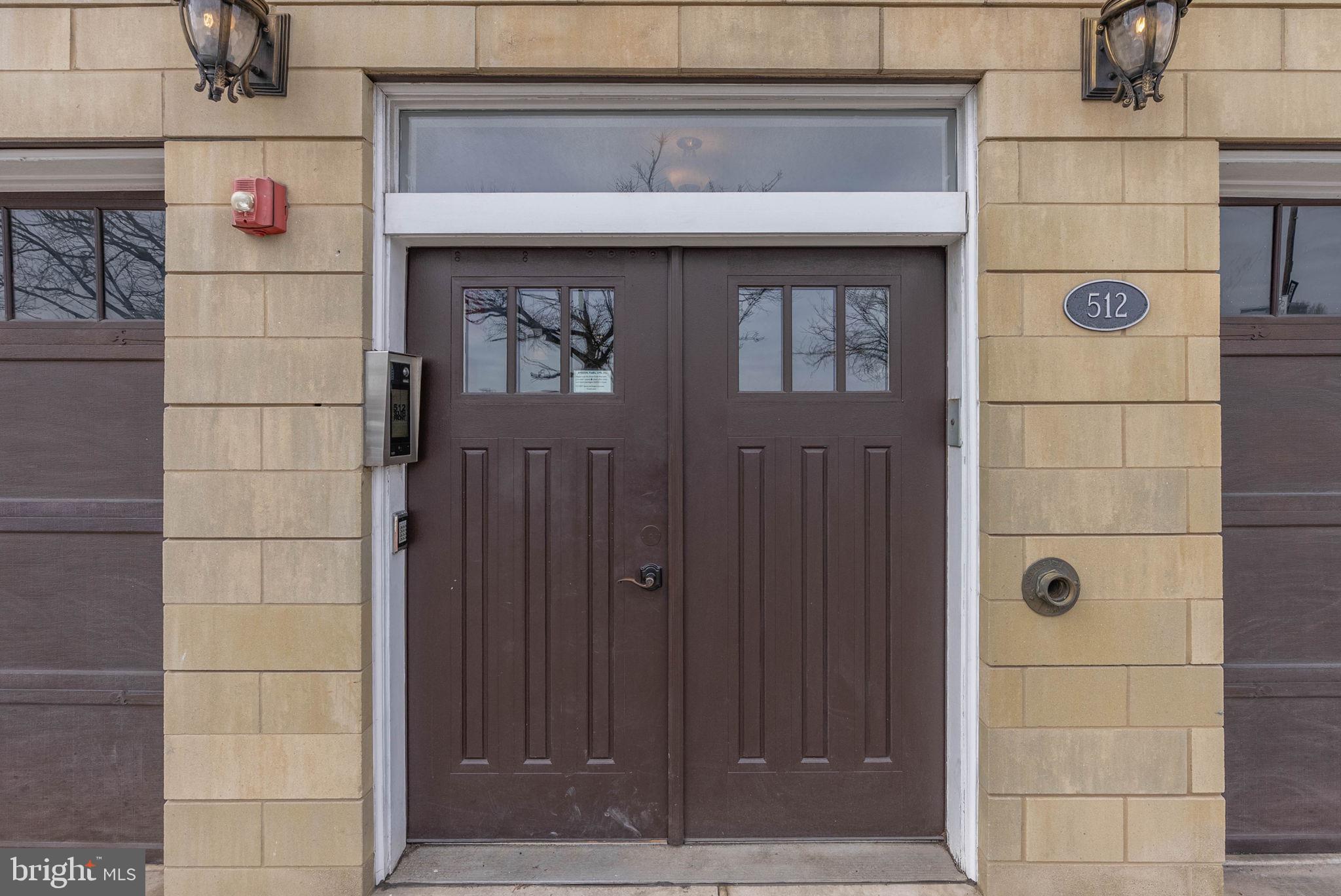 SOCIETY HILL - Residential