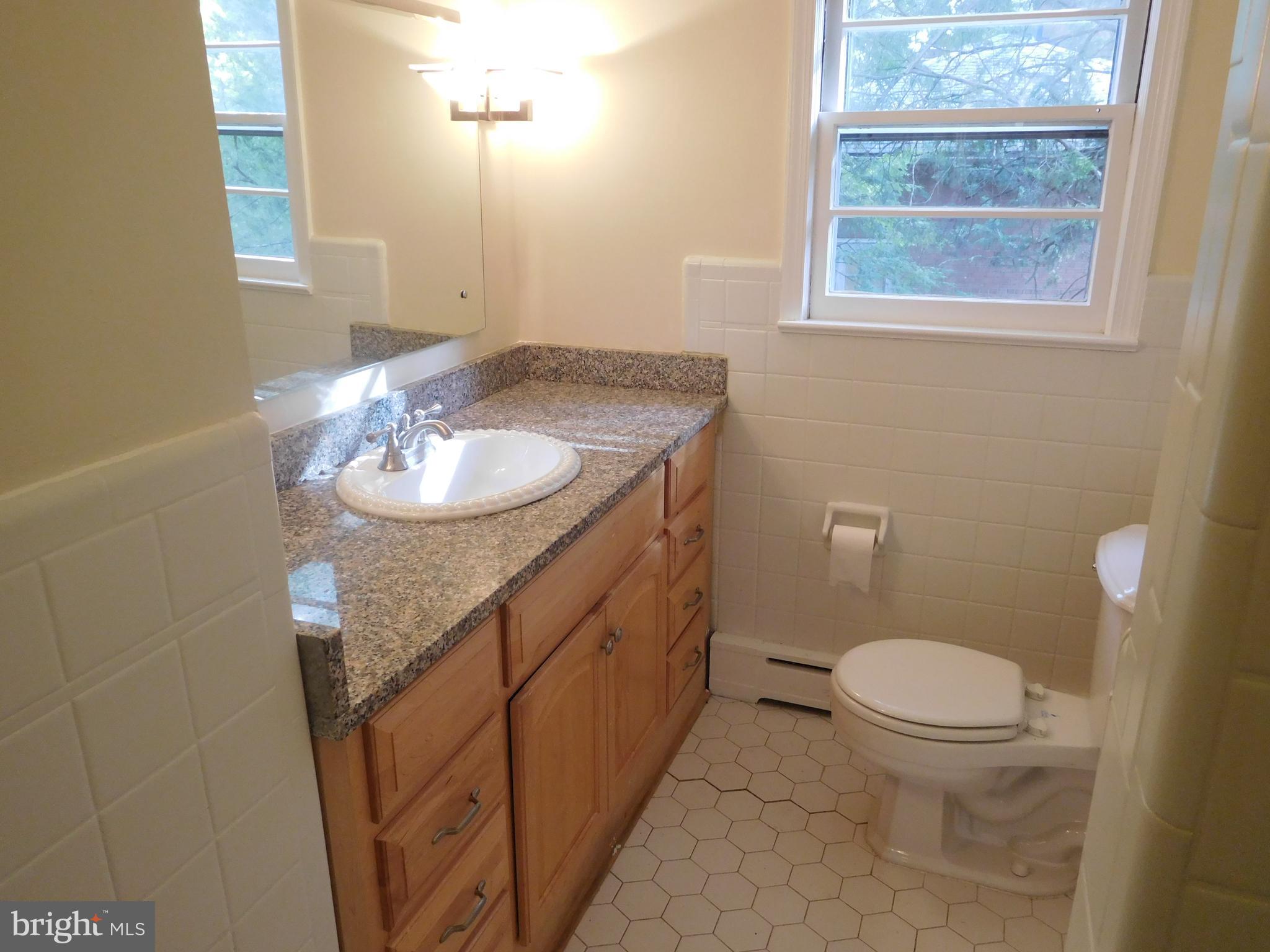 WILTON WOODS - Residential Lease