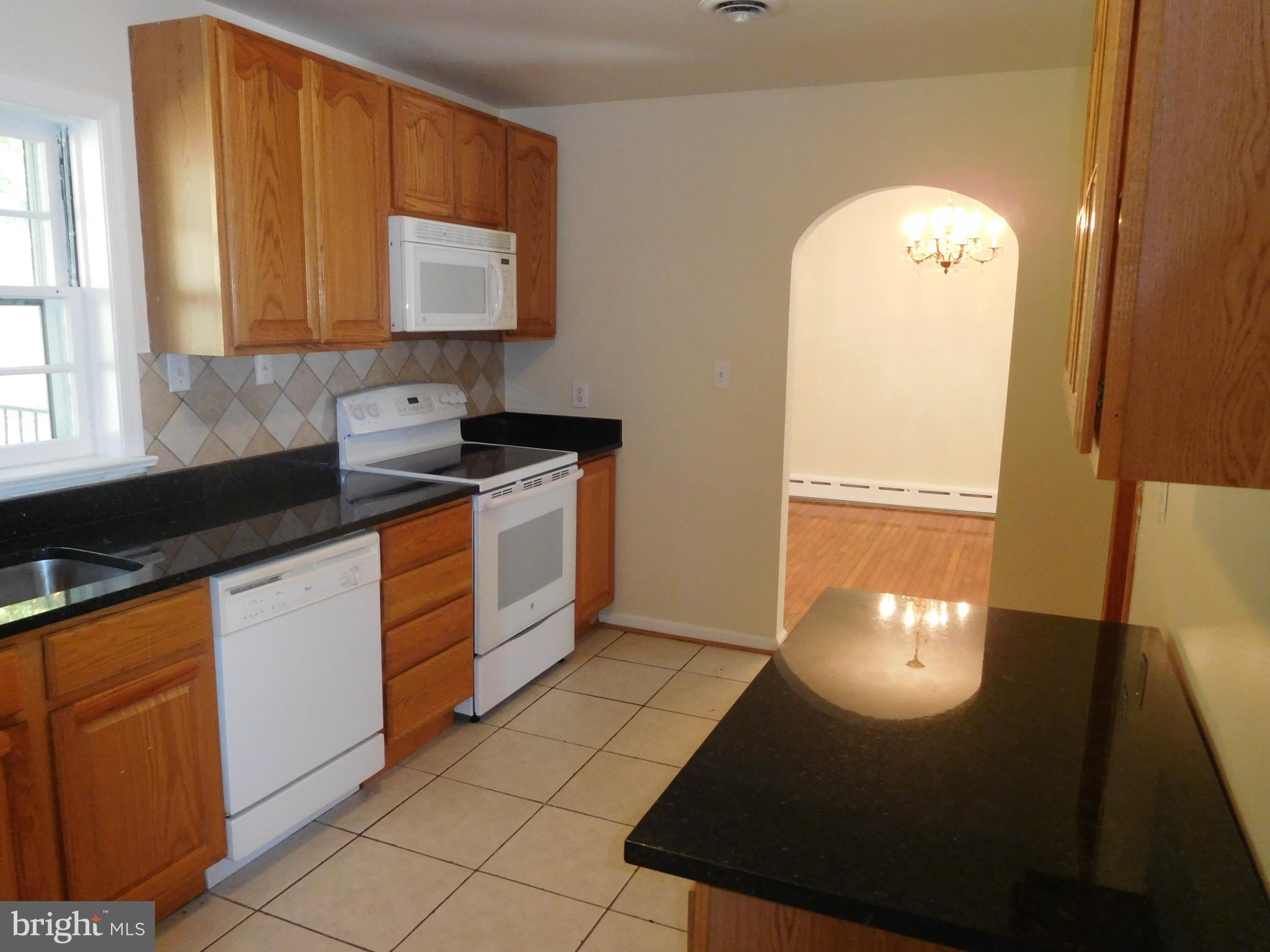 WILTON WOODS - Residential Lease