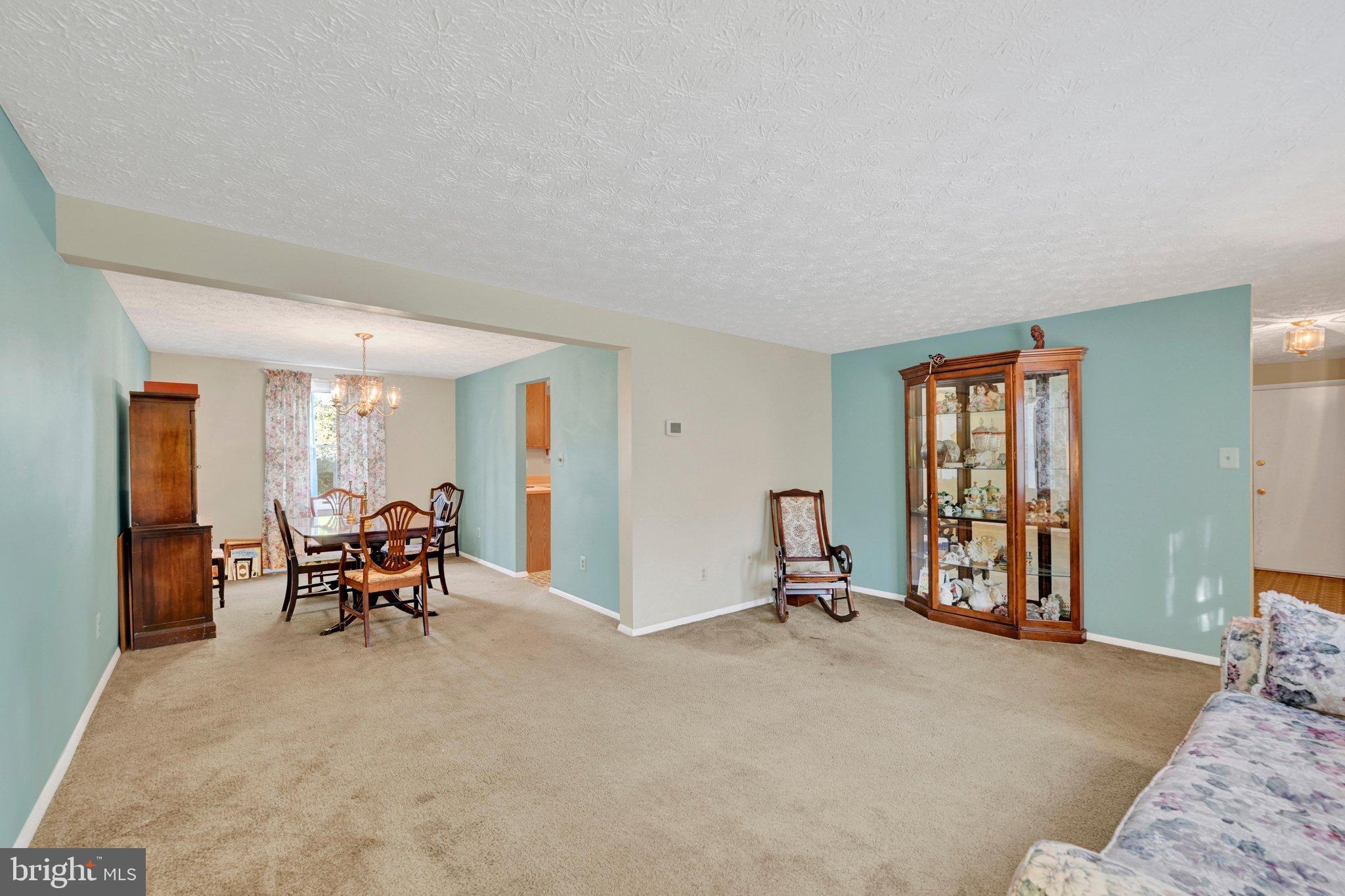 3721 PROCTOR LANE