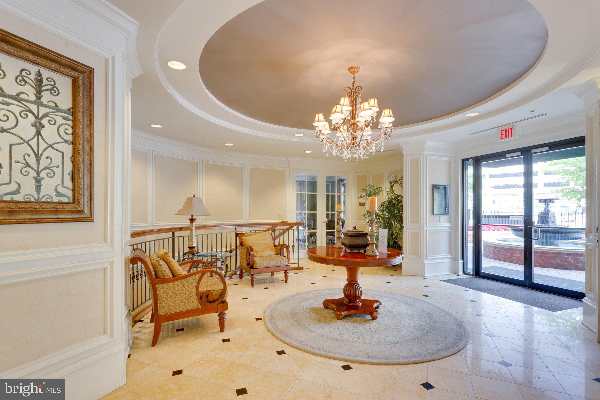 HALSTEAD AT THE METRO - Residential