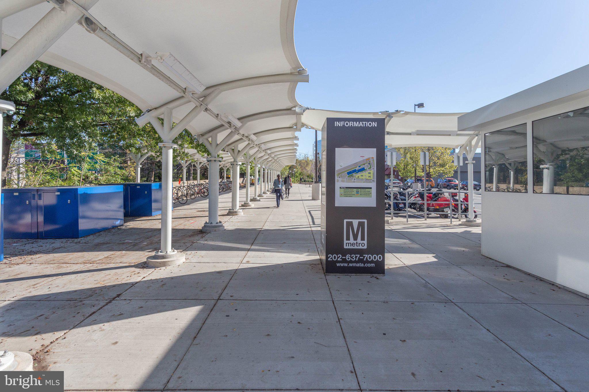 HALSTEAD AT THE METRO - Residential
