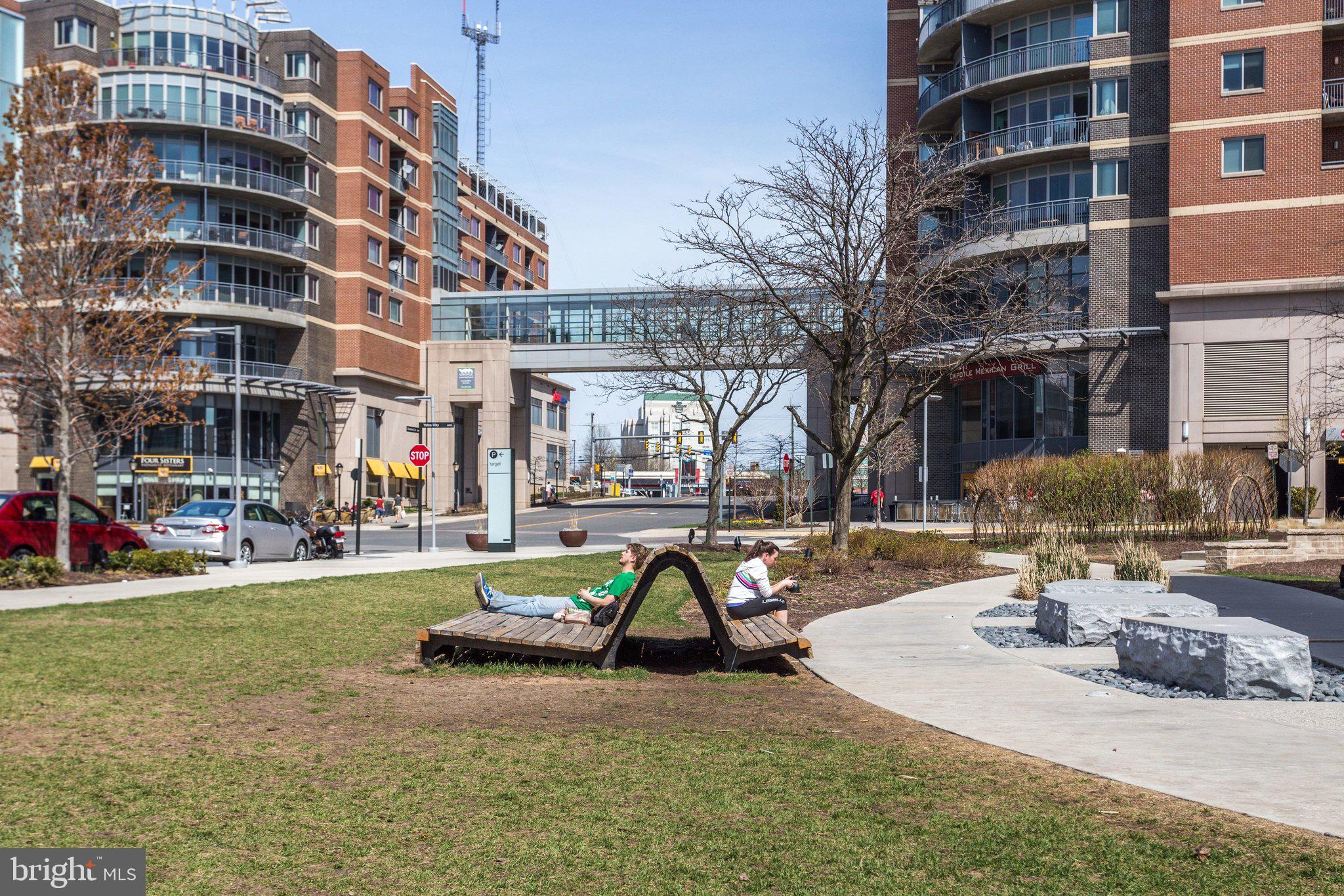 HALSTEAD AT THE METRO - Residential
