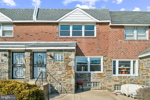 3727 W Country Club Road, Philadelphia, PA 19131 - MLS#: PAPH2449542