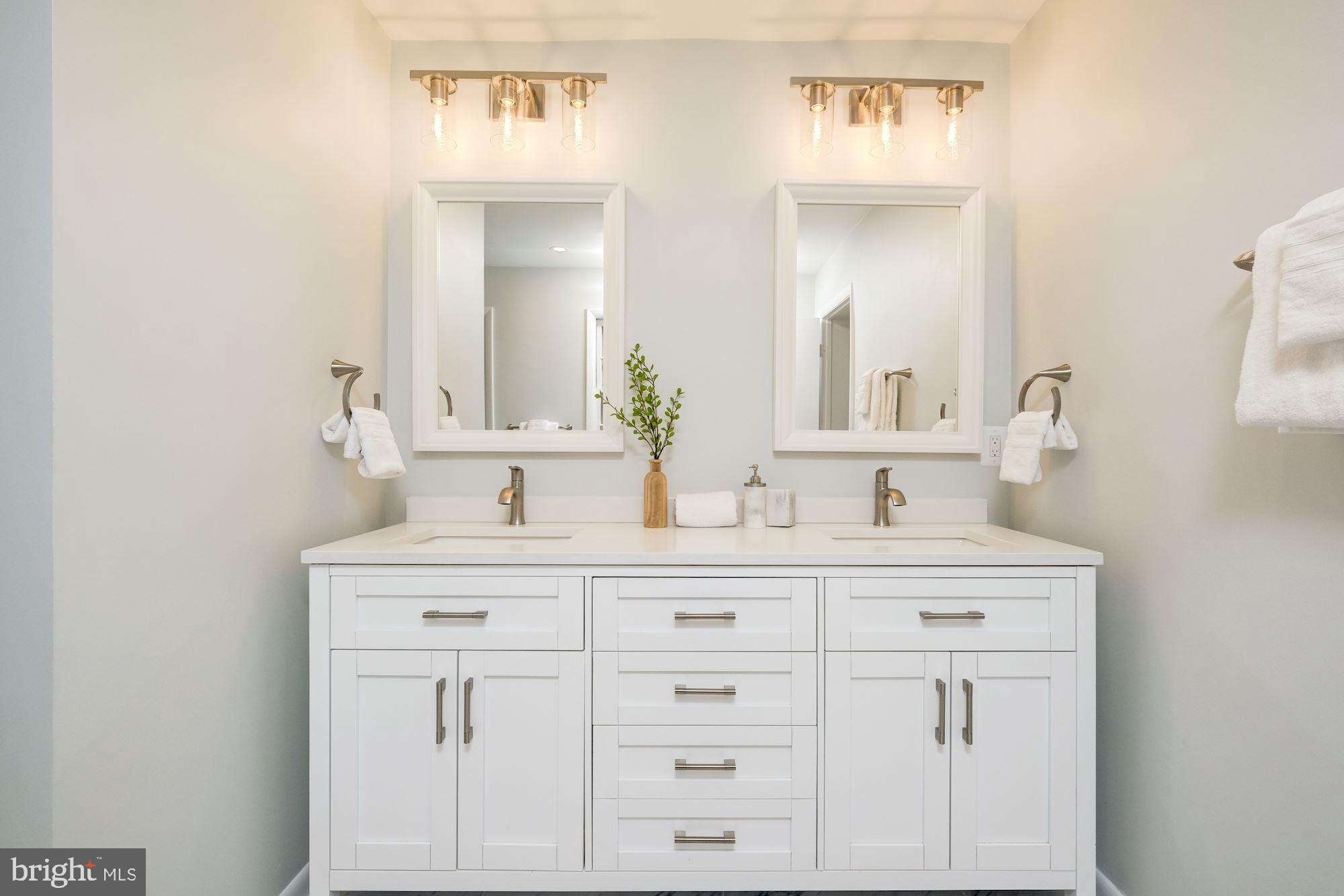 BURNING TREE ESTATES - Residential Lease