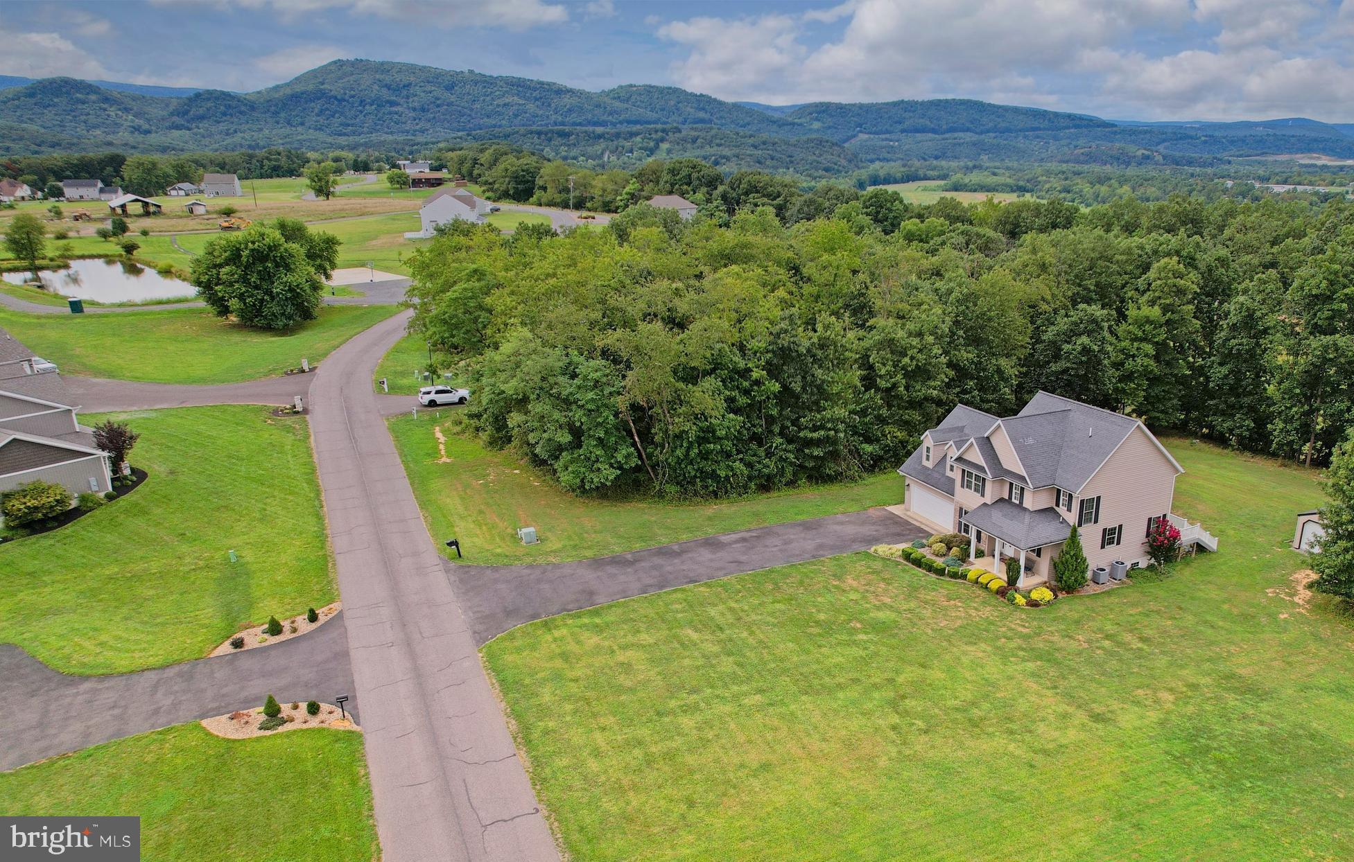 LAKEWOOD - Residential