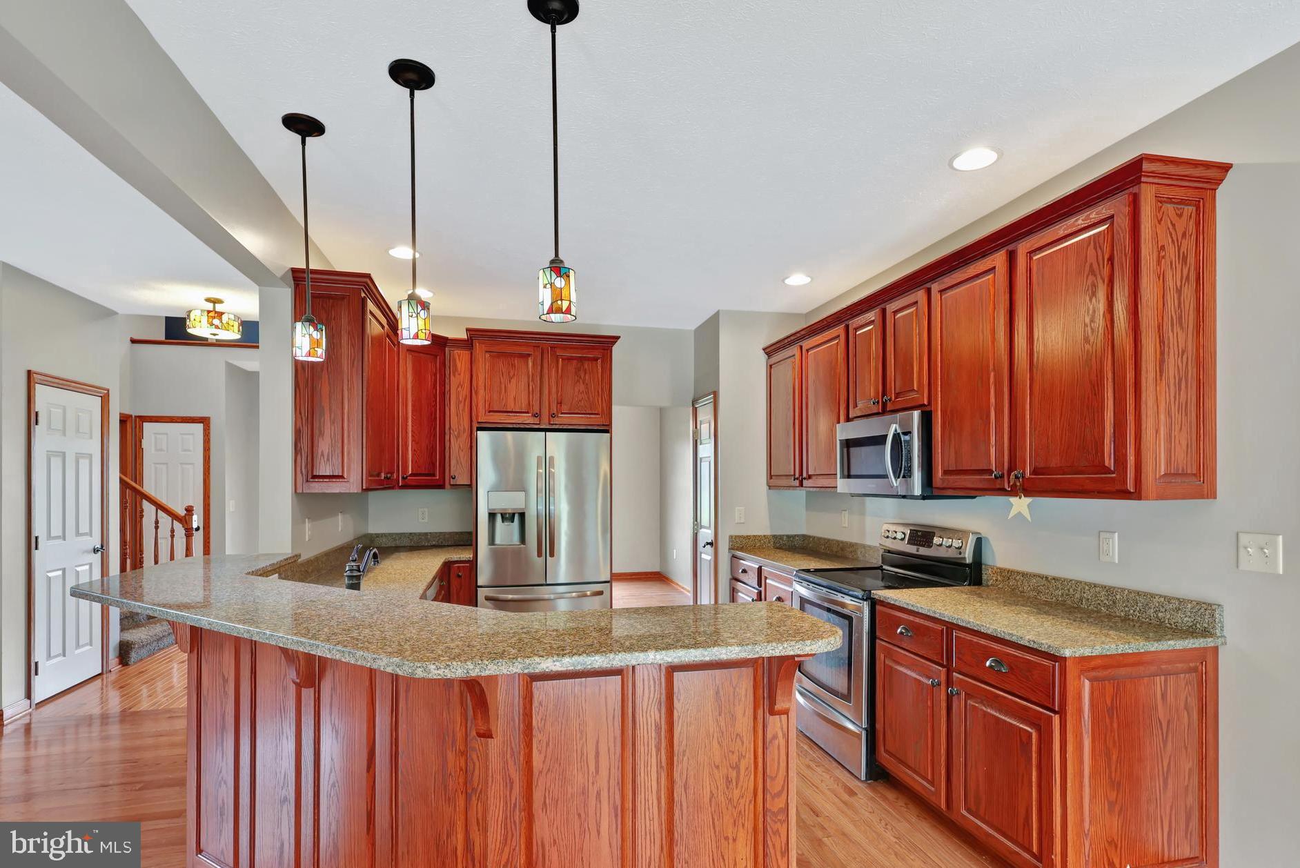 LAKEWOOD - Residential