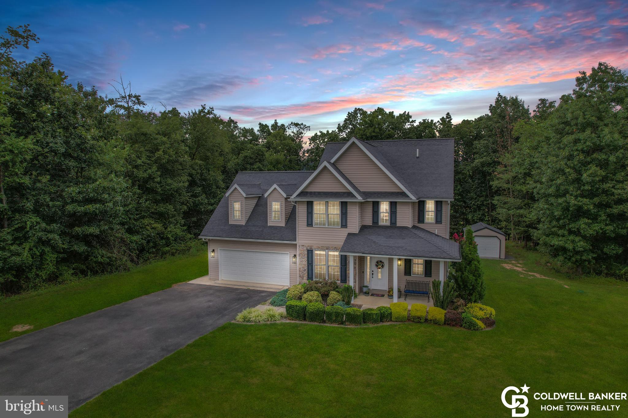 LAKEWOOD - Residential