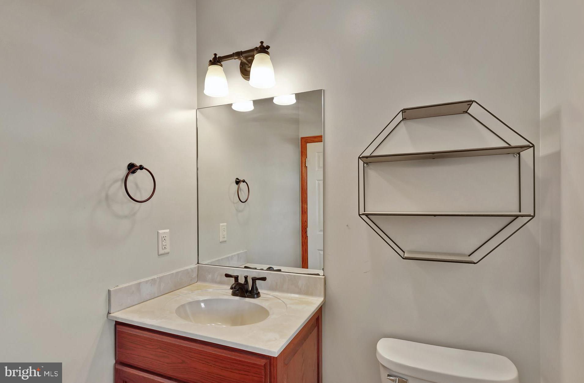 LAKEWOOD - Residential