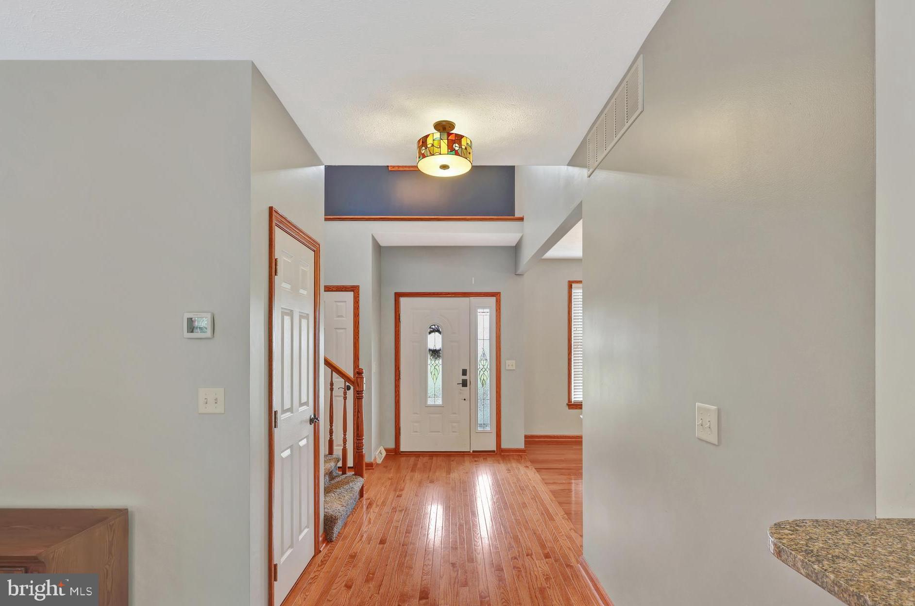 LAKEWOOD - Residential