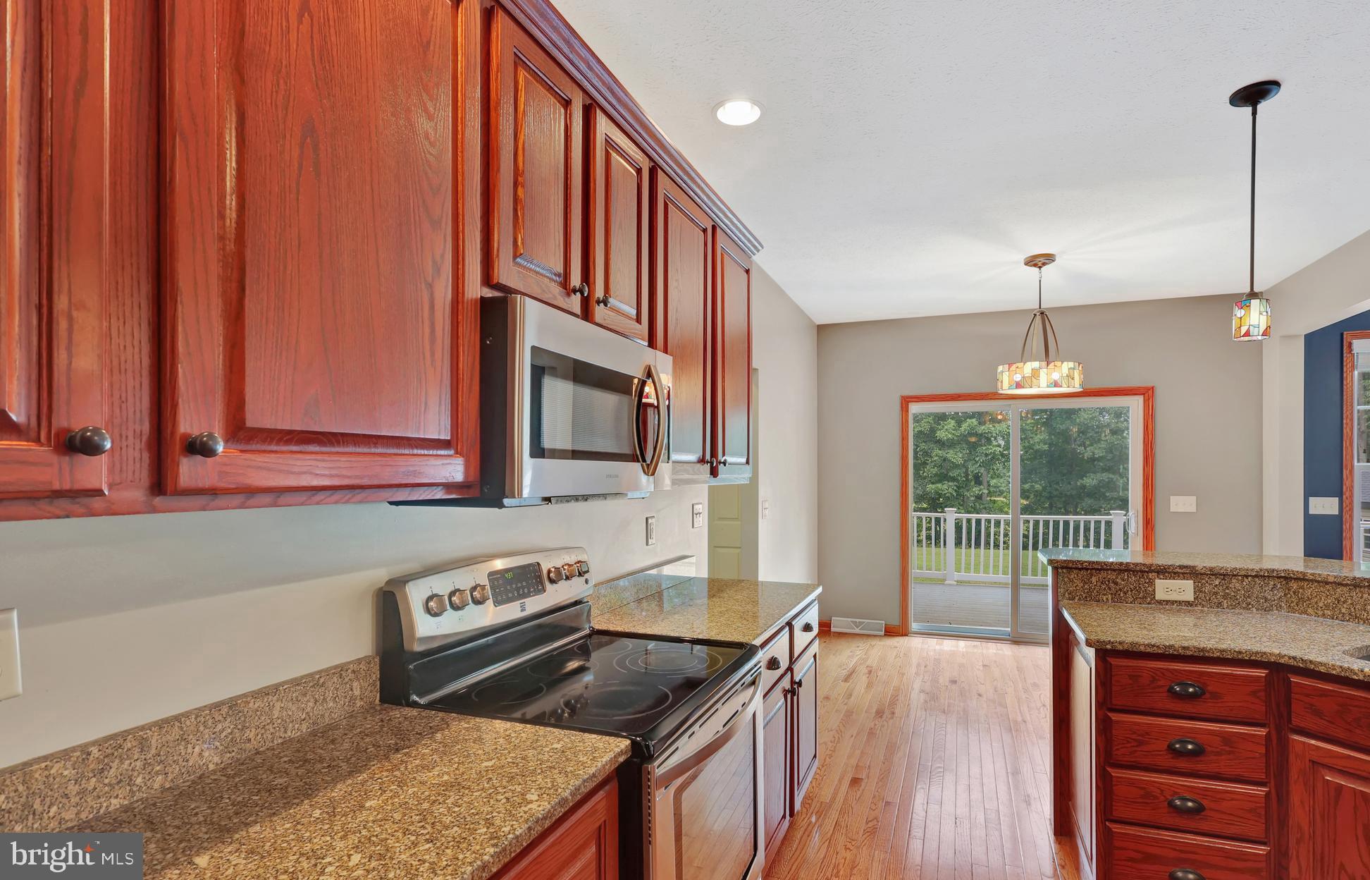 LAKEWOOD - Residential