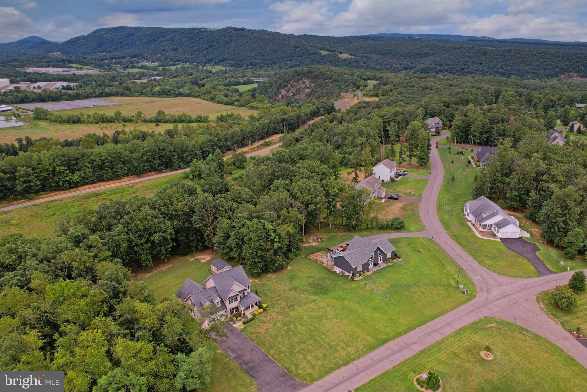 LAKEWOOD - Residential