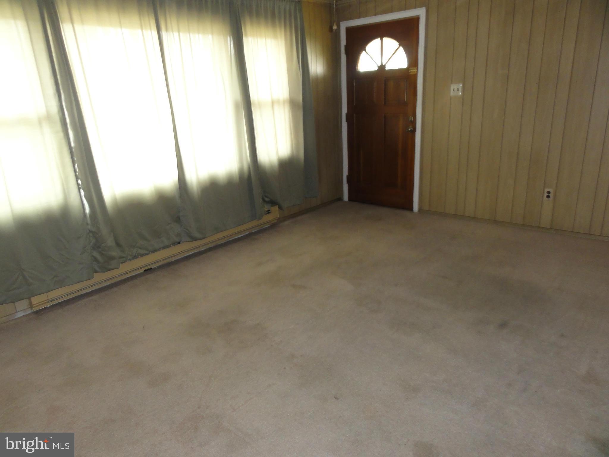 ARUNDEL HILLS - Residential