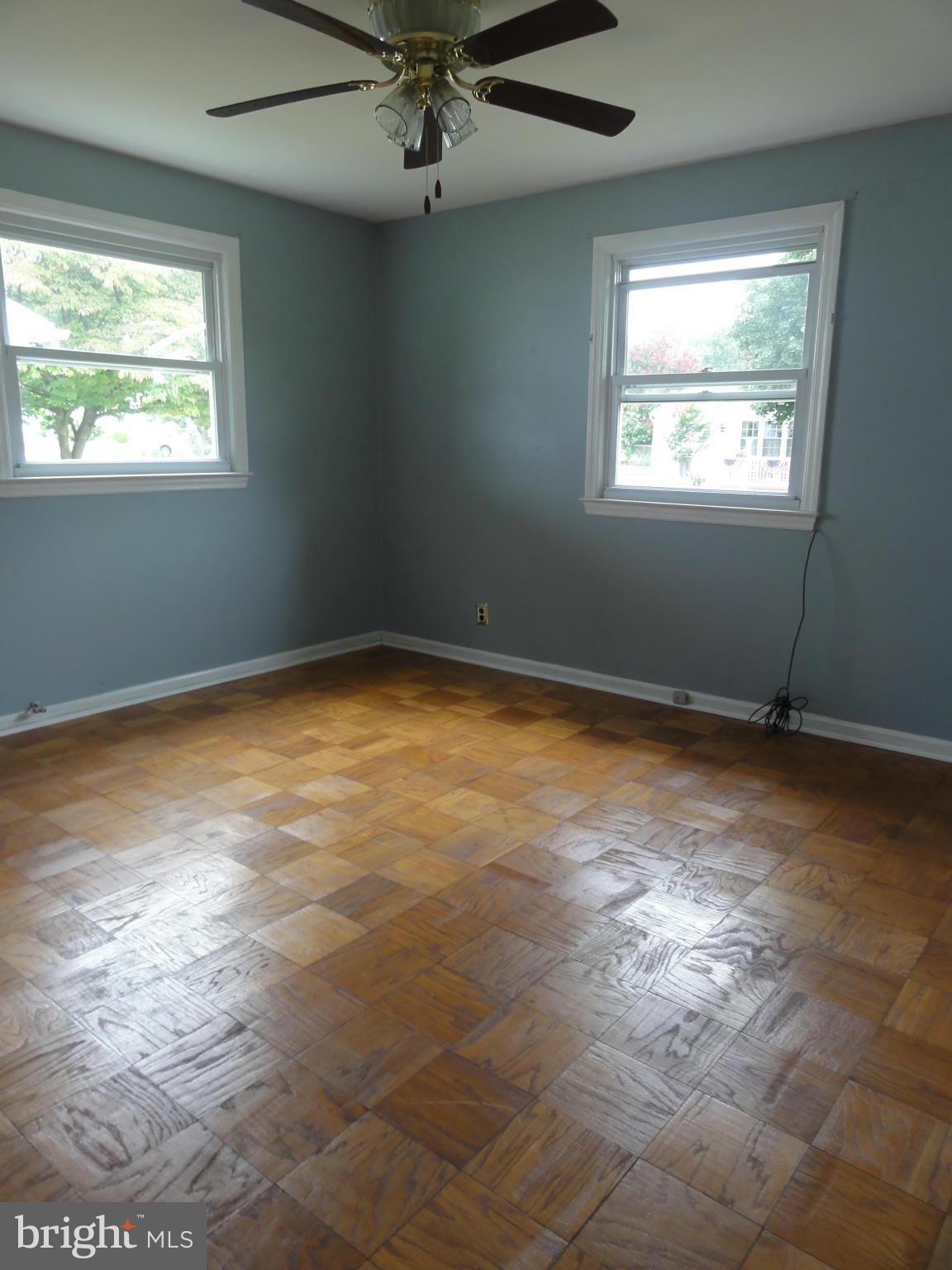 ARUNDEL HILLS - Residential