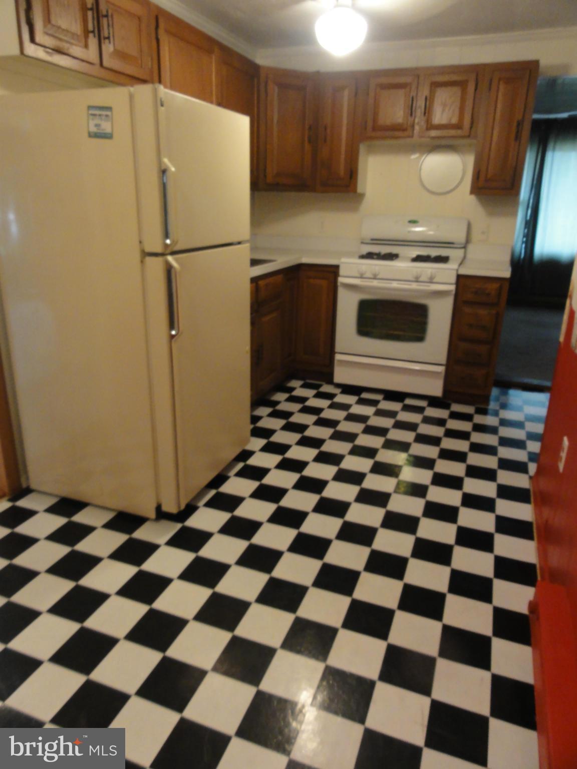 ARUNDEL HILLS - Residential