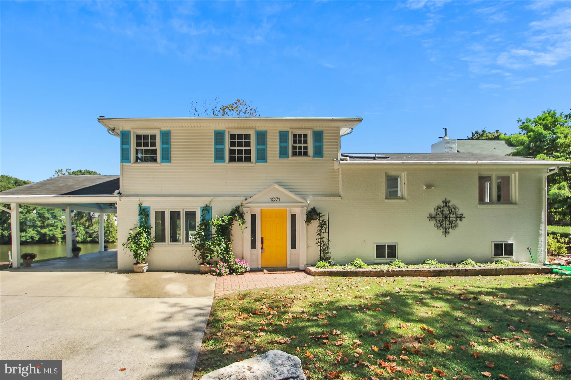 NORTH SHORE - Residential