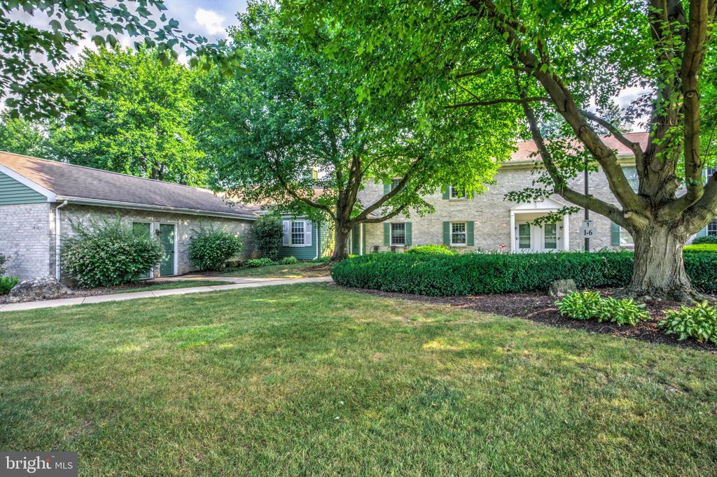 Photo of 2 Ashlea Village, New Holland, PA 17557 (MLS # PALA2053778)