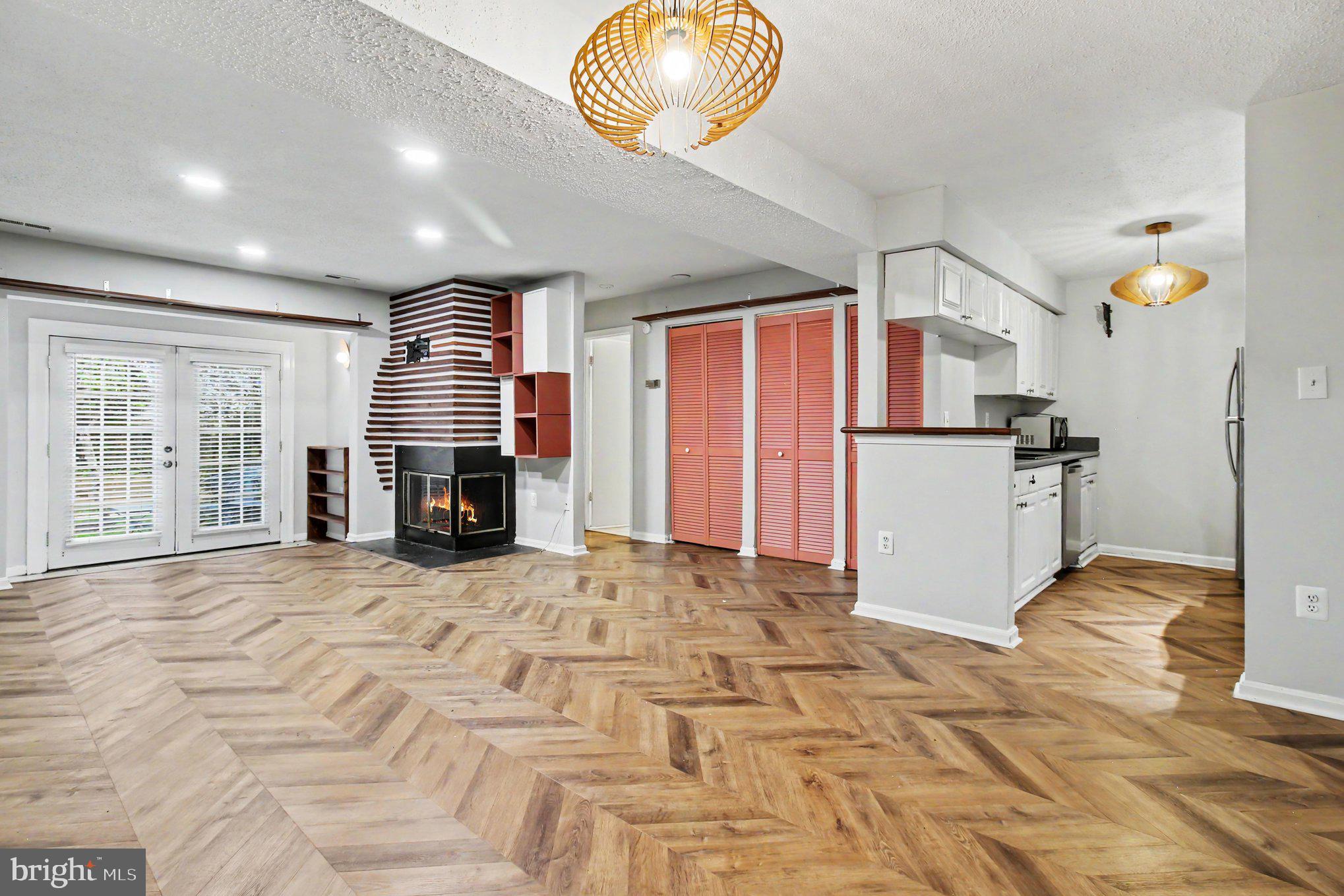 1623 CARRIAGE HOUSE TERRACE 1623-A