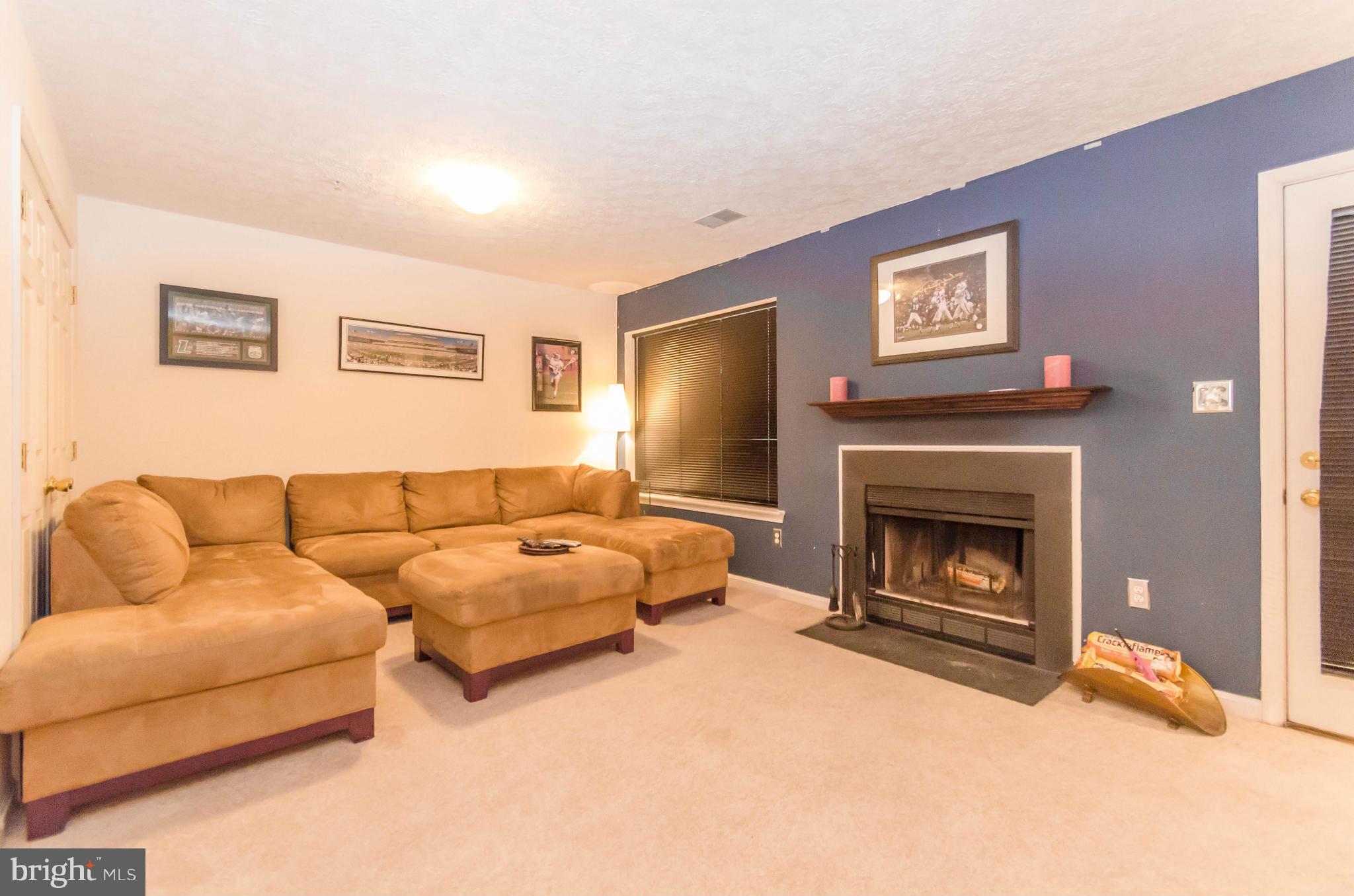 VILLAGES OF HOMELAND - Residential