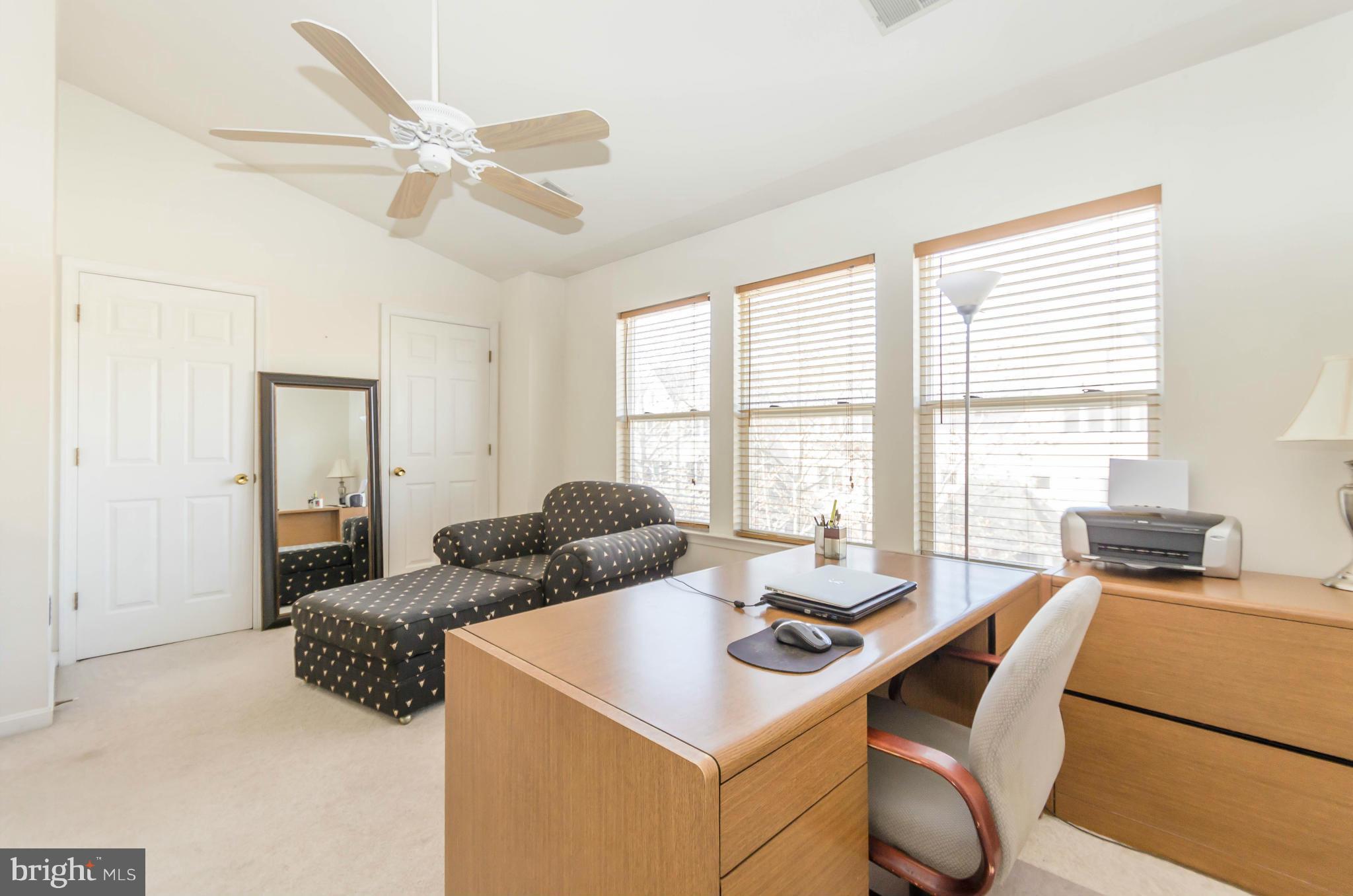 VILLAGES OF HOMELAND - Residential